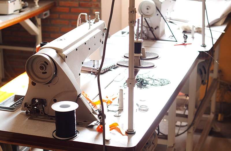 伝統ある縫製会社として技術者の求人を東大阪市で実施いたします